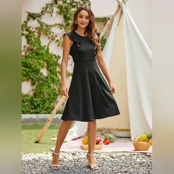 Yathon Ruffle Dress - Picture 4 of 12